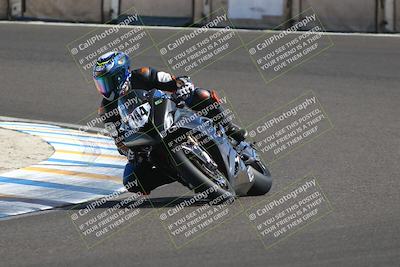 media/Oct-12-2025-CRA (Sun) [[e621380112]]/Races/Race 8/